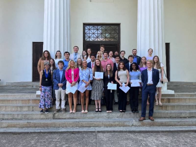 Student Initiates and Executive Committee Members pose on Chapel Steps